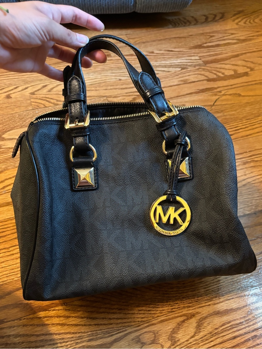 Michael Kors Grayson Black Signature Logo Satchel Gold Hardware
